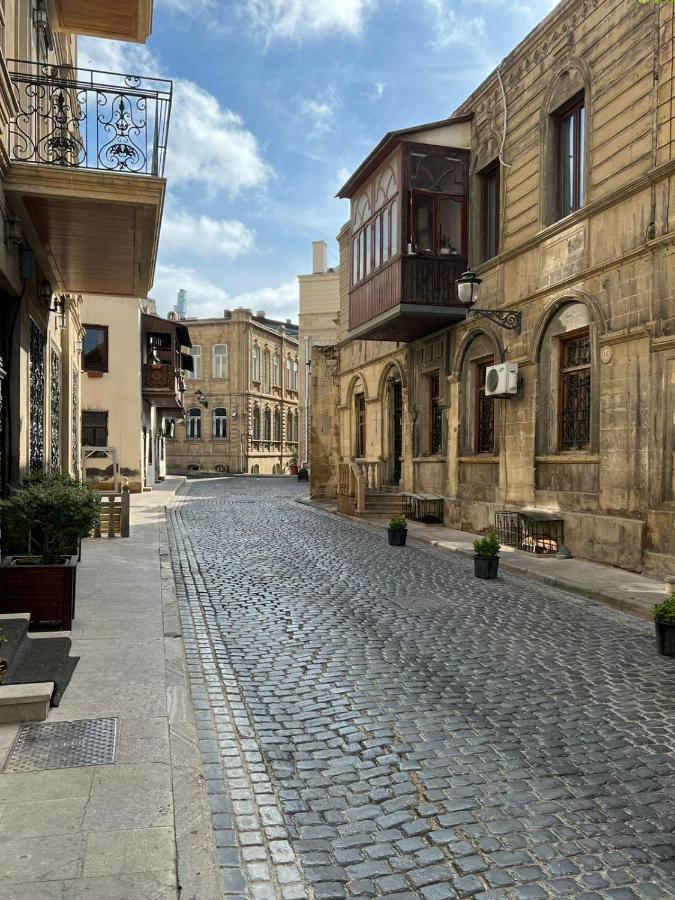 Old City Apartment Баку Екстериор снимка