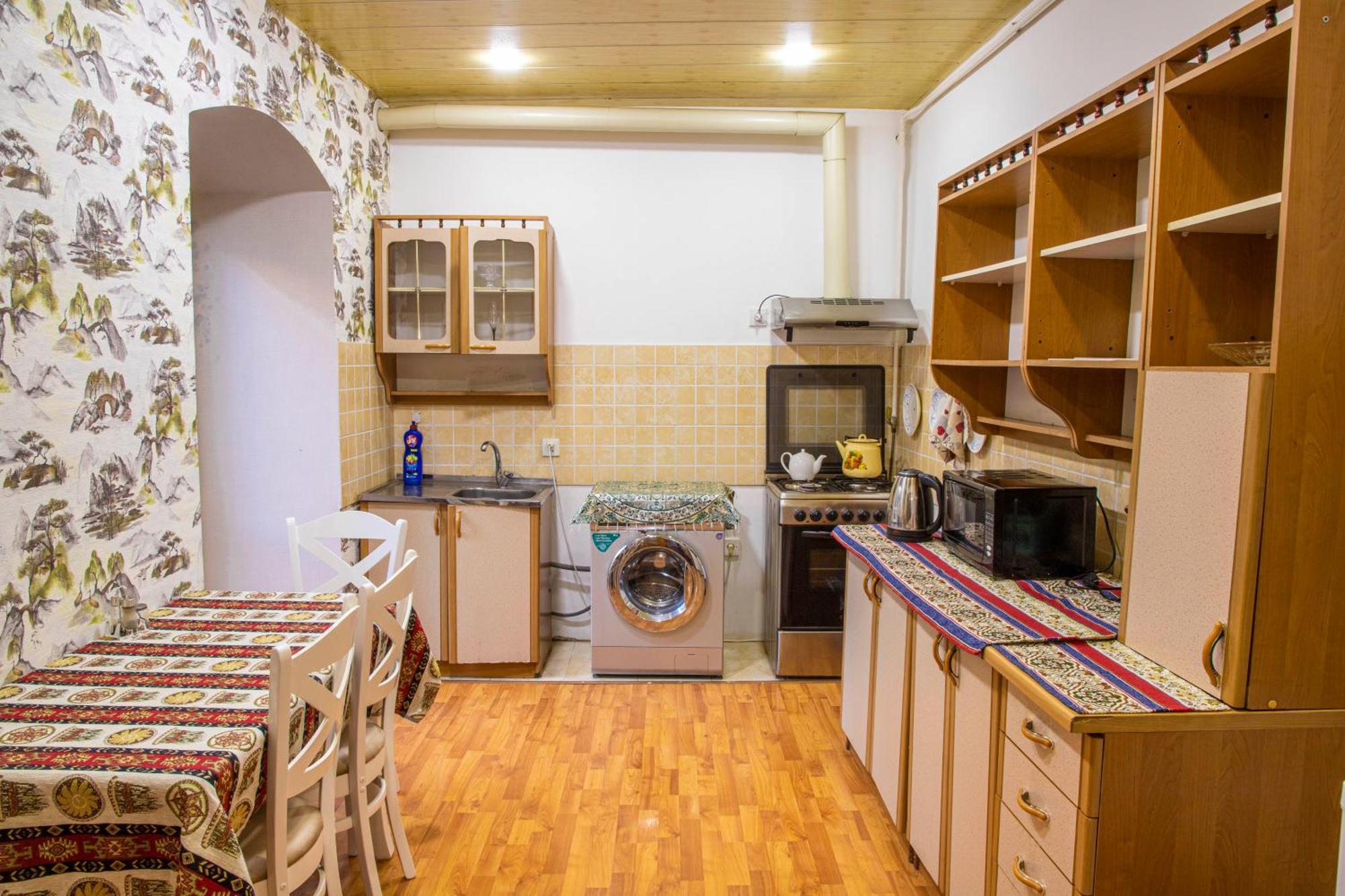 Old City Apartment Баку Екстериор снимка